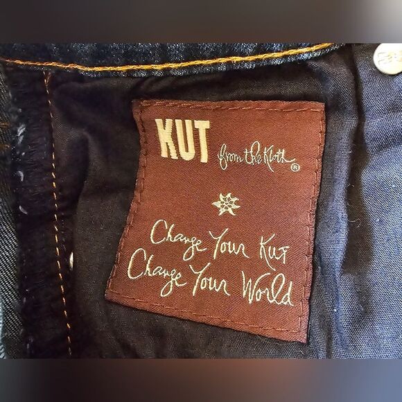 Kut from the Kloth women's capris, size 4 - Picture 12 of 12